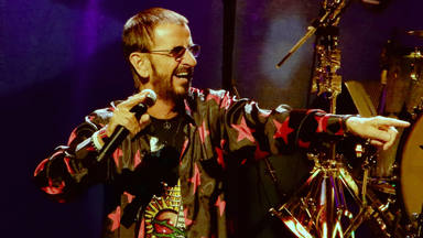 No pierdas el tiempo en escribir una carta a Ringo Starr (The Beatles): "Tengo mucho que hacer"