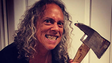 La foto de Kirk Hammett (Metallica) de la que todo el mundo está hablando: “¡Mirad aquí!”