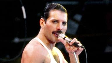 El emotivo detalle navideño de Freddie Mercury (Queen) que sigue teniendo lugar 30 años después de su muerte
