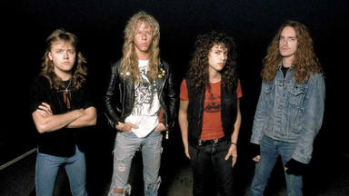 ¿Cómo sonaría “Master of Puppets” de Metallica grabado por Queen, The Beatles o Soundgarden?