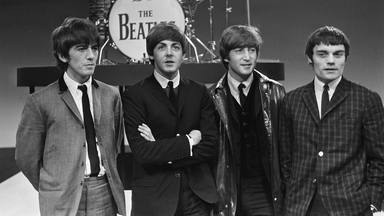 The Beatles podrían haber acabado “como Oasis” si hubiera sido por el hermano de Paul McCartney