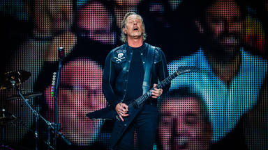 James Hetfield llama a la mujer que dio a luz en un concierto de Metallica: “No le voy a llamar 'Sandman'”