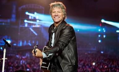 Jon Bon Jovi no quería grabar “Living on a Prayer”: “Se lo pedimos de rodillas”