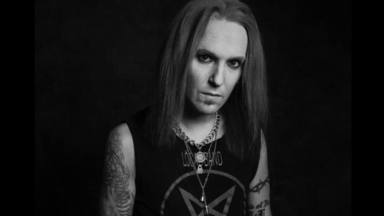 Alexi Laiho (Children of Bodom) por fin recibe una lápida casi dos años después de su muerte