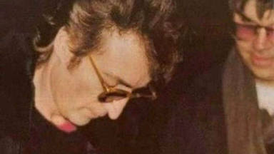 Mark David Chapman desvela el verdadero motivo por el que mató a John Lennon