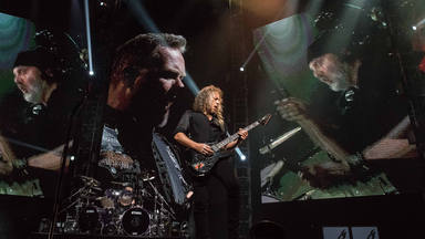 Kirk Hammett: “Los solos de Metallica no son 100% yo, Lars lo micro-gestiona todo”