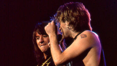 Richie Sambora clama por volver a Bon Jovi: “Tenemos que hacerlo por los fans”