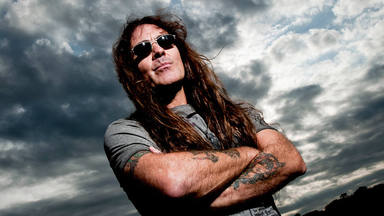 Steve Harris tocará dos veces en Murcia... y la primera no será con Iron Maiden