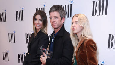 Noel Gallagher se divorcia después de 22 años de relación: hay quien piensa que significa el regreso de Oasis