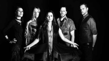 La COVID-19 “revienta” la gira de Evanescence: un brote masivo les obliga a cancelar conciertos