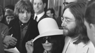 La lista negra del asesino de John Lennon (The Beatles): Paul McCartney, David Bowie, Elizabeth Taylor...