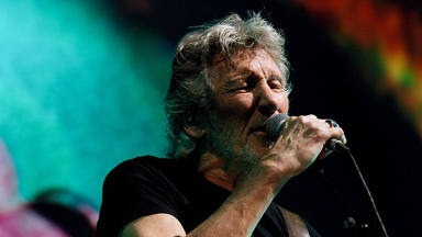 Roger Waters (Pink Floyd) y por qué ha vuelto a grabar 'The Dark Side of the Moon': “Tienes que estar loco”