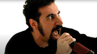 Serj Tankian se sincera sobre el disco más “tóxico” de System of a Down: “Fue muy peligroso"