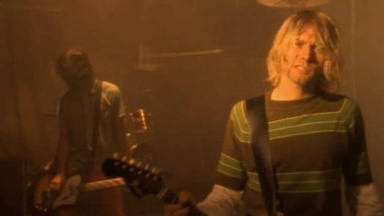 Una persona neurótica escuchará “Smells Like Teen Spirit” de Nirvana sea de donde sea, según un estudio