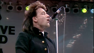 Bono (U2), avergonzado del peor de los cortes de pelo en el momento más importante: “El mullet”