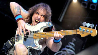 Steve Harris: “Si Iron Maiden funcionaba, este habría mi trabajo” Al día RockFM