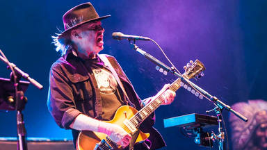 Neil Young critica los precios de las entradas de los conciertos: "Las giras ya no son lo que eran"