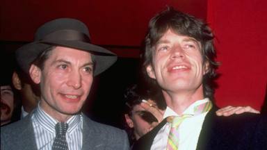 Charlie Watts, el batería de The Rolling Stones, que "reventó la cara" a Mick Jagger por subestimar su trabajo