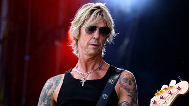 Duff McKagan (Guns N' Roses) asumió que moriría a los 30: “No bebí agua durante 12 años”