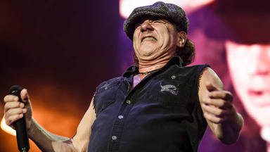 Brian Johnson (AC/DC), sincero sobre el homenaje a Taylor Hawkins: “Salté de alegría”