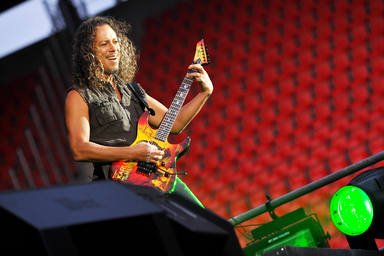 Kirk Hammett (Metallica) afirma que ya avisó del gran problema del streaming: “Sabíamos que iba a pasar”
