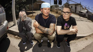 Blink-182 anuncia su primer álbum desde la reunión de su formación clásica: así será “One More Time”