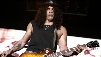 Slash (Guns N' Roses) se sincera sobre cómo ha cambiado su relación con la música: “Estoy loco”