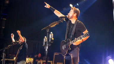 El motivo por el que Nickelback tuvo que parar uno de sus últimos conciertos: "Me está volviendo loco"