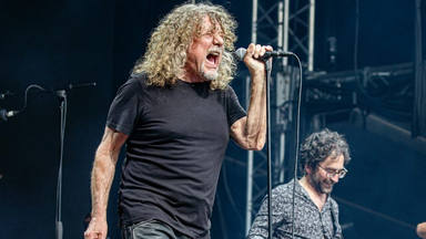 Robert Plant (Led Zeppelin) describe su relación con el histórico tema "Stairway To Heaven"