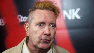 Johnny Rotten: “Sex Pistols son propiedad del puto Mickey Mouse”