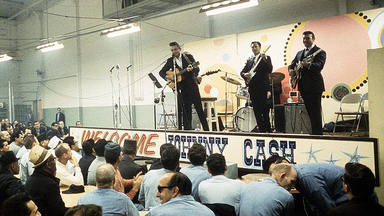 Cuando Johnny Cash tocó delante de 2000 presos, esta noche en RockFM Motel