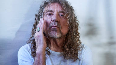 A Robert Plant no le “estimula” Led Zeppelin y por eso no reunirá a la banda