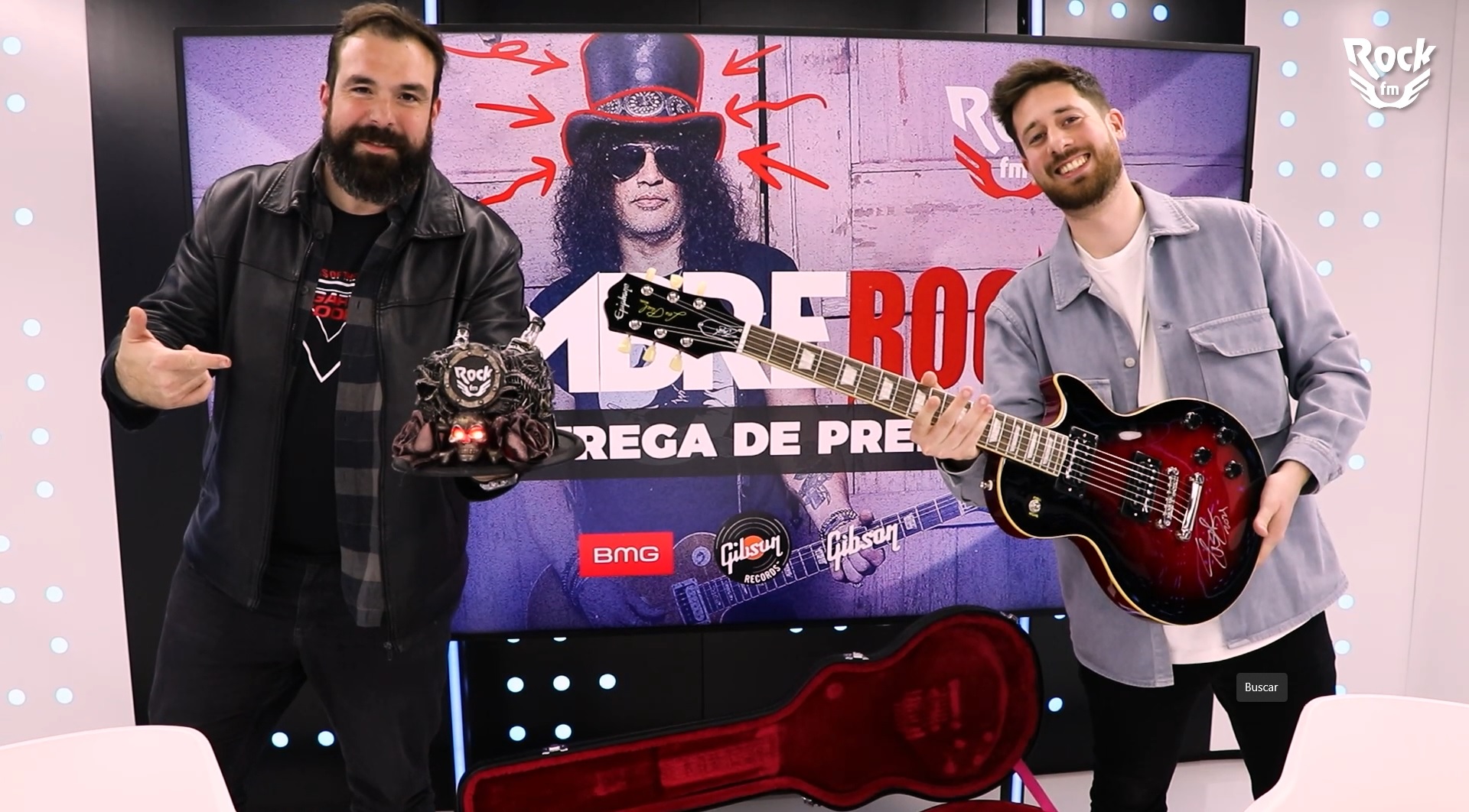 Así hemos entregado la guitarra firmada por Slash al ganador de Sombrerocks